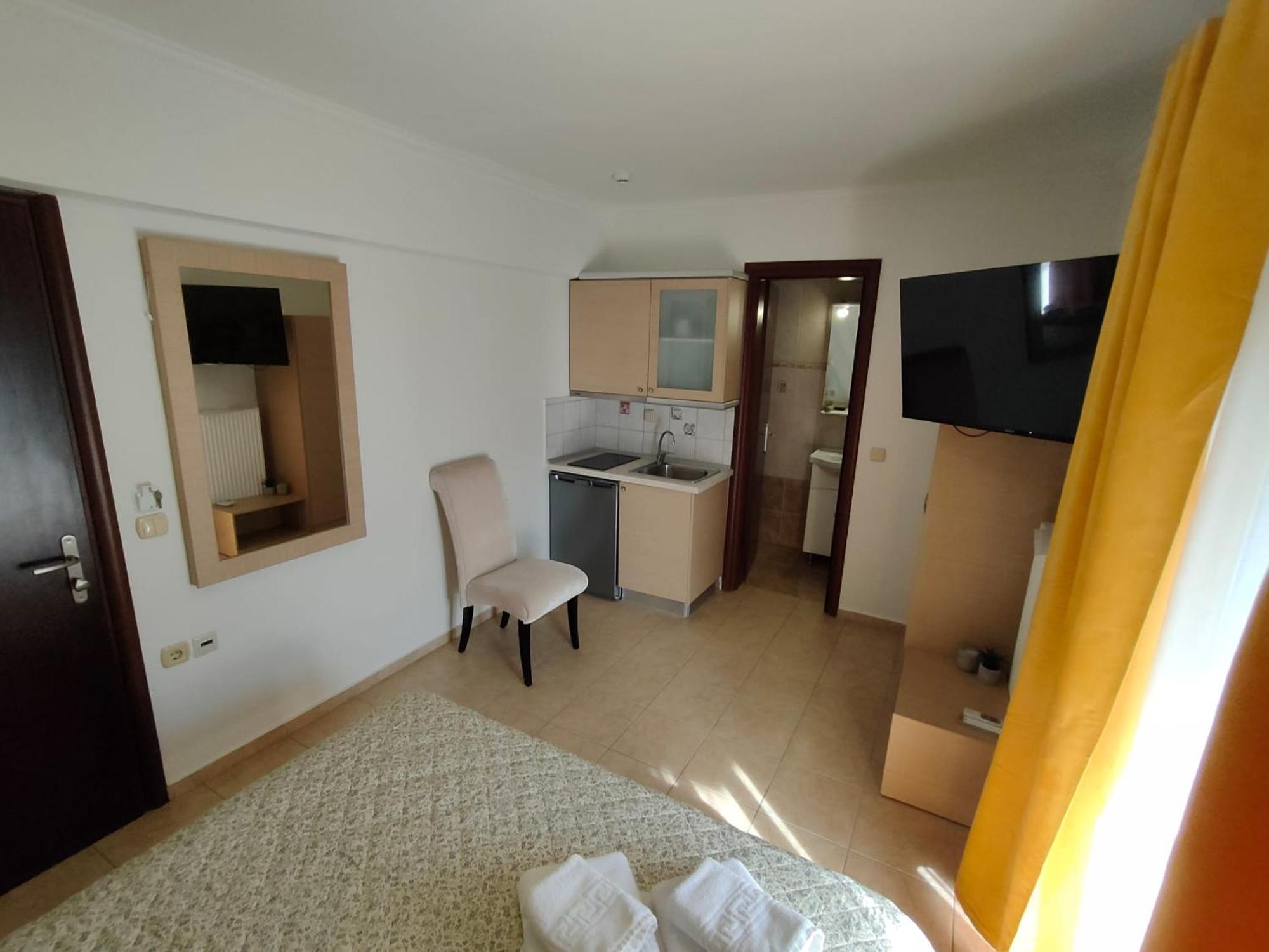 Anassa Deluxe Apartments & Studios Skala Potamia  Exterior photo