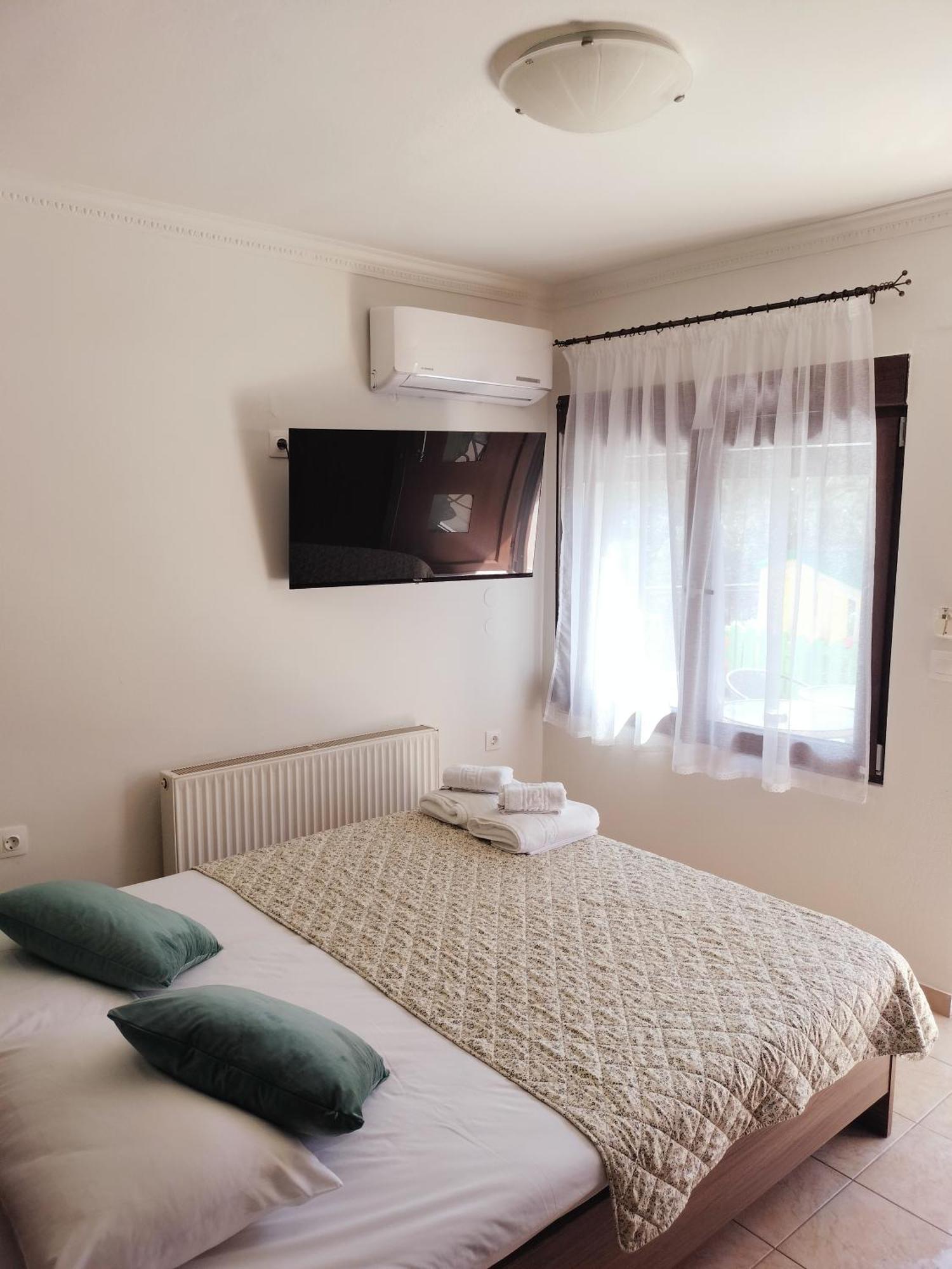 Anassa Deluxe Apartments & Studios Skala Potamia  Room photo