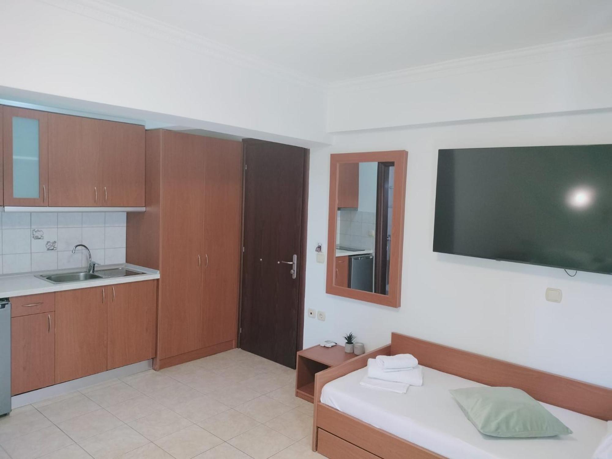 Anassa Deluxe Apartments & Studios Skala Potamia  Exterior photo